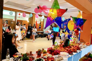 Cộng đồng người Việt ở Nam Phi vui Tết Trung thu