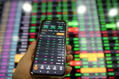 Lần đầu Việt Nam xuất hiện cổ phiếu có giá vượt 1 triệu đồng