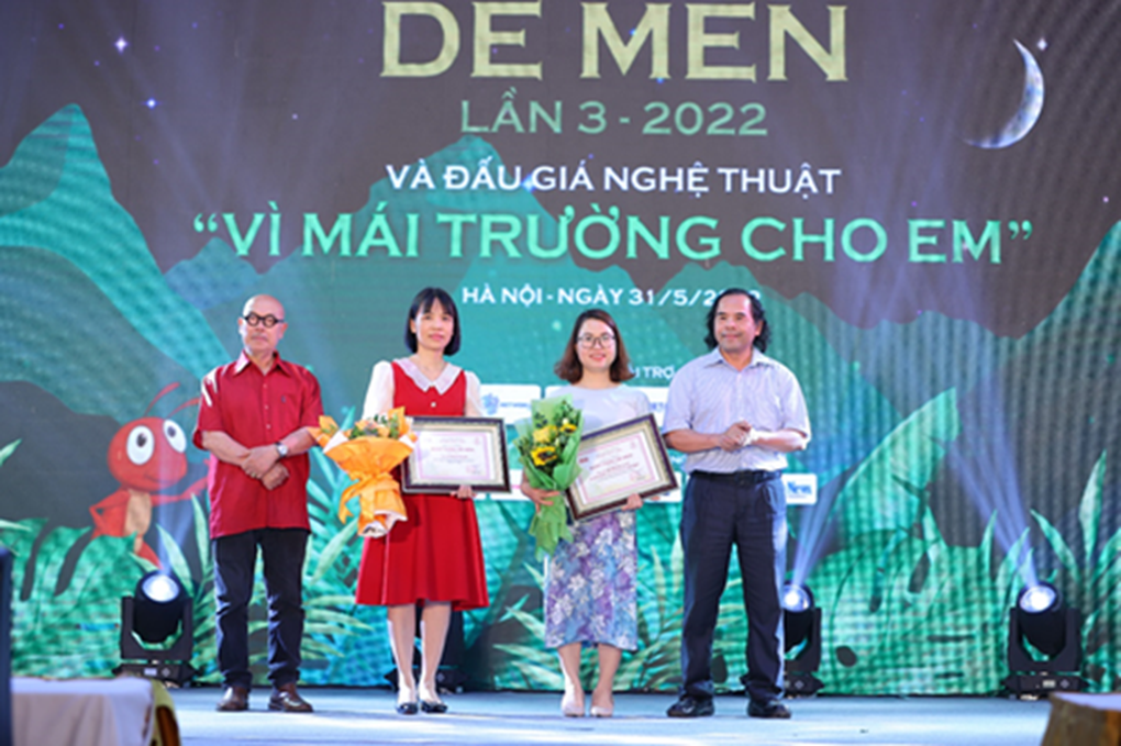 Nữ sinh 9 tuổi giành giải Khát vọng Dế Mèn - 3 Nữ sinh 9 tuổi giành giải Khát vọng Dế Mèn - 3