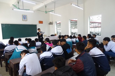 Trường THPT Ý Yên hướng đến việc dạy nghề ngay trên ghế nhà trường