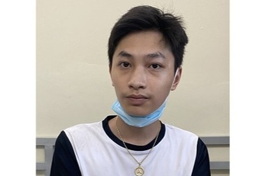 Mạo danh phó phòng công an lừa tiền gia đình có người mất tích