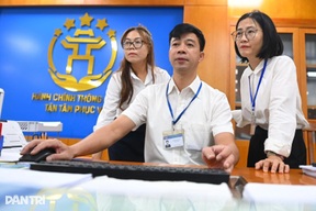 Chính phủ “mở cửa” tăng thu nhập chính đáng cho viên chức