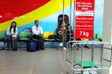 Máy bay VietJet Air phải quay đầu vì nữ hành khách gây rối