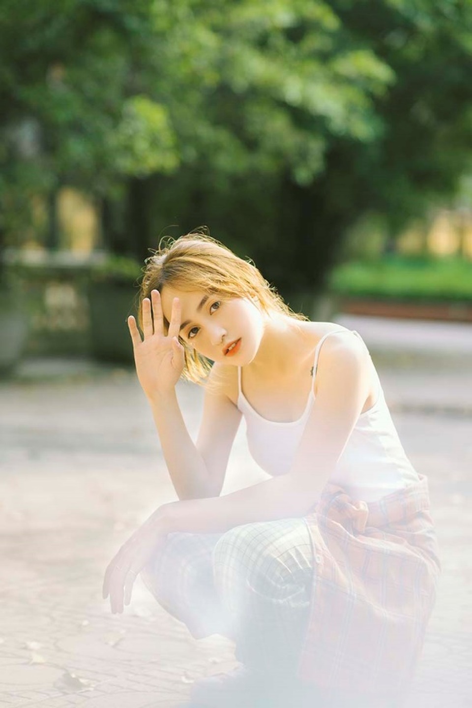 Bộ ảnh giản dị của nữ sinh trường Kiến trúc khiến bao chàng trai say lòng - 11 Bộ ảnh giản dị của nữ sinh trường Kiến trúc khiến bao chàng trai say lòng - 11