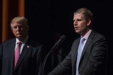 Con trai phàn nàn ông Trump và tập đoàn gia đình bị "tẩy chay"