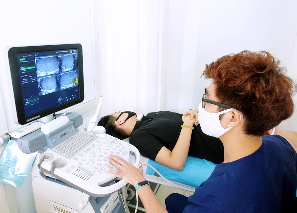 Thanh niên trẻ phát hoảng vì bệnh trên bảo, dưới không nghe - 1