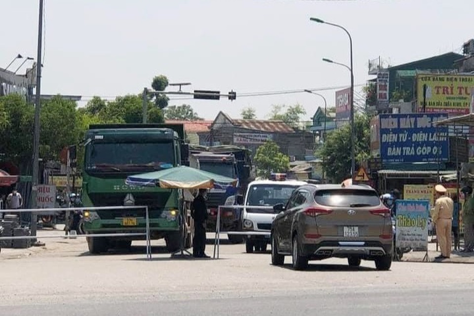 Thừa Thiên Huế cách ly toàn bộ một xã - 3 Thừa Thiên Huế cách ly toàn bộ một xã - 3