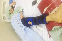 Nam thanh niên bị “đạn lạc” găm trúng đùi