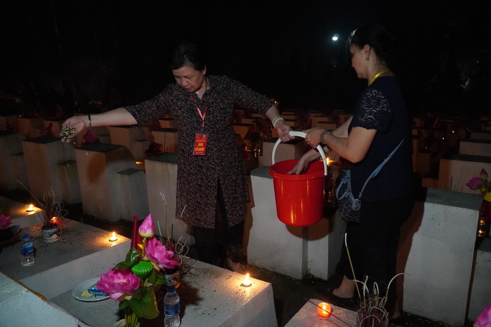 Nghĩa trang Liệt sĩ quốc gia Vị Xuyên rực sáng trong đêm thiêng liêng - 10 Nghĩa trang Liệt sĩ quốc gia Vị Xuyên rực sáng trong đêm thiêng liêng - 10