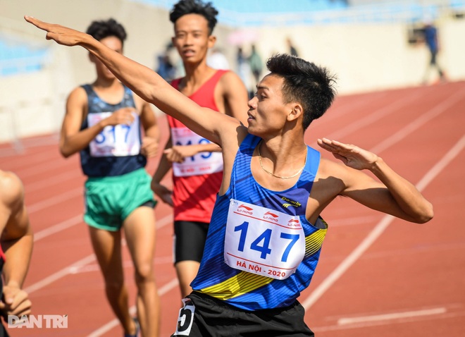 Nhiều kỷ lục được thiết lập ở giải điền kinh vô địch quốc gia - 23