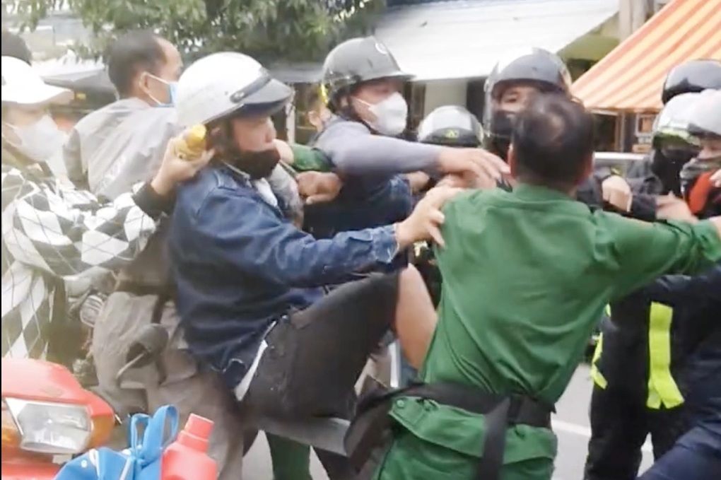Từng chơi mô tô, tôi phải bán xe để né tiếng xấu của nhiều người vô ý thức - 1 Từng chơi mô tô, tôi phải bán xe để né tiếng xấu của nhiều người vô ý thức - 1