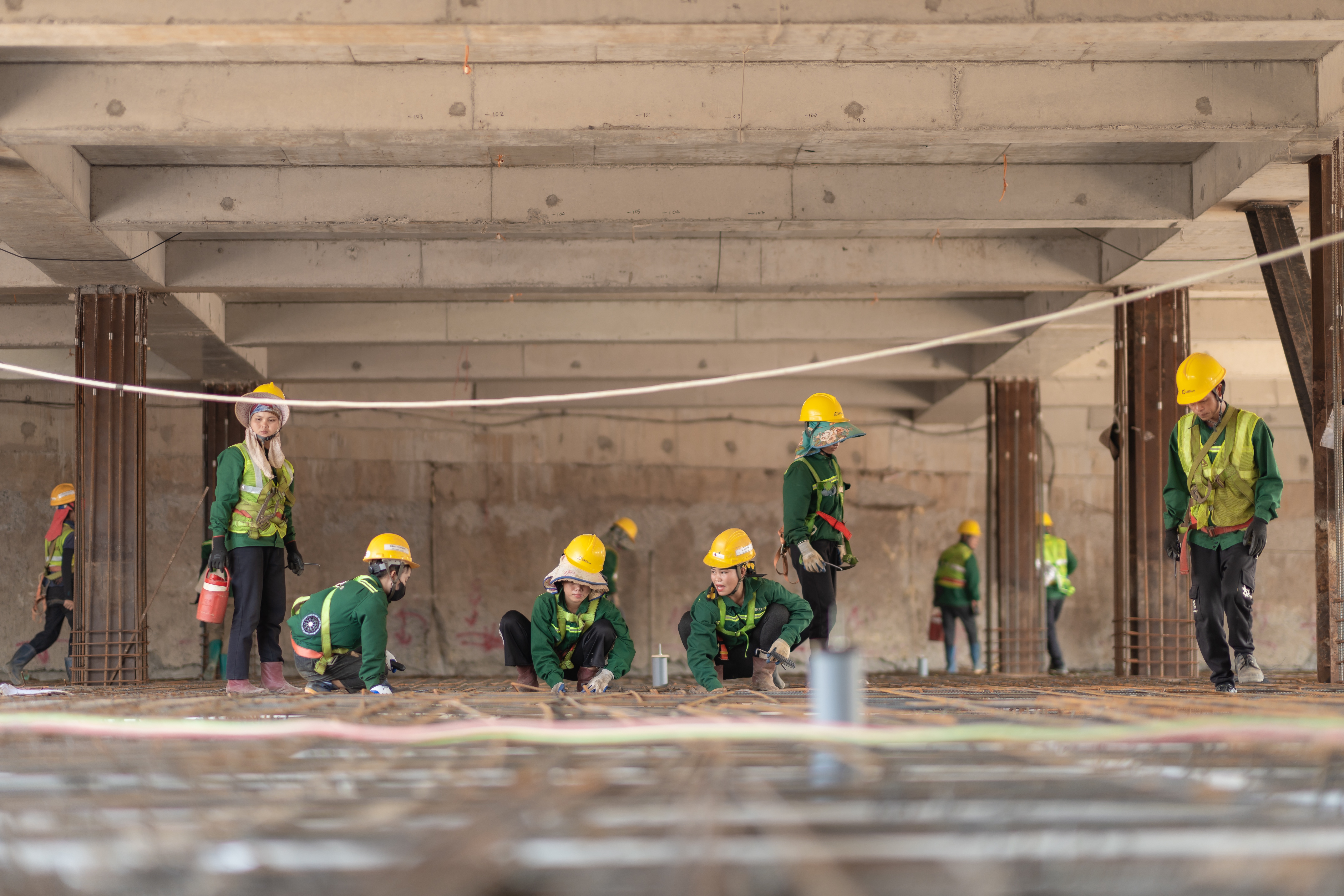 ຜູ້ຮັບເໝົາທົ່ວໄປແບ່ງປັນກ່ຽວກັບເຕັກໂນໂລຊີ ແລະ ຄວາມຄືບໜ້າການກໍ່ສ້າງໂຄງການ Gem Park - 1 Tổng thầu chia sẻ về công nghệ và tiến độ thi công dự án Gem Park - 1