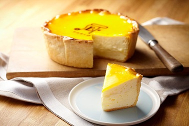 Khám phá cửa hàng bánh Cheese Tart lừng danh Nhật Bản trên đất Sài Thành