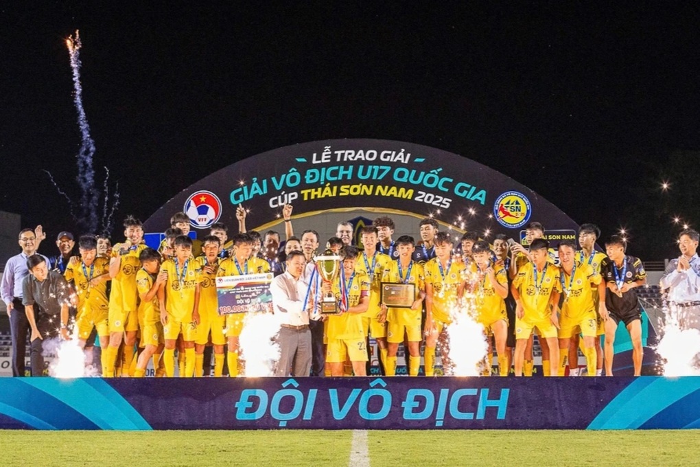 Đánh bại U17 Nam Định, U17 Hà Nội vô địch giải bóng đá U17 quốc gia 2025 - 3 Đánh bại U17 Nam Định, U17 Hà Nội vô địch giải bóng đá U17 quốc gia 2025 - 3