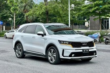 Kia Sorento có giá khởi điểm tại đại lý rẻ ngang dòng SUV cỡ C