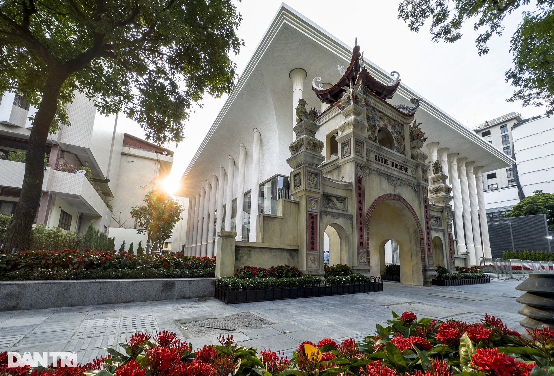 Ông Dương Trung Quốc: Kỳ vọng Nhà hát Hồ Gươm sẽ trở thành một di sản - 5 Ông Dương Trung Quốc: Kỳ vọng Nhà hát Hồ Gươm sẽ trở thành một di sản - 5