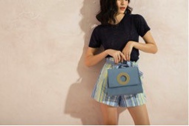 Bật mí phụ kiện không thể thiếu của những cô nàng công sở