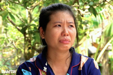 Nước mắt người vợ trẻ sống cùng gia đình chồng bị "trời đày"
