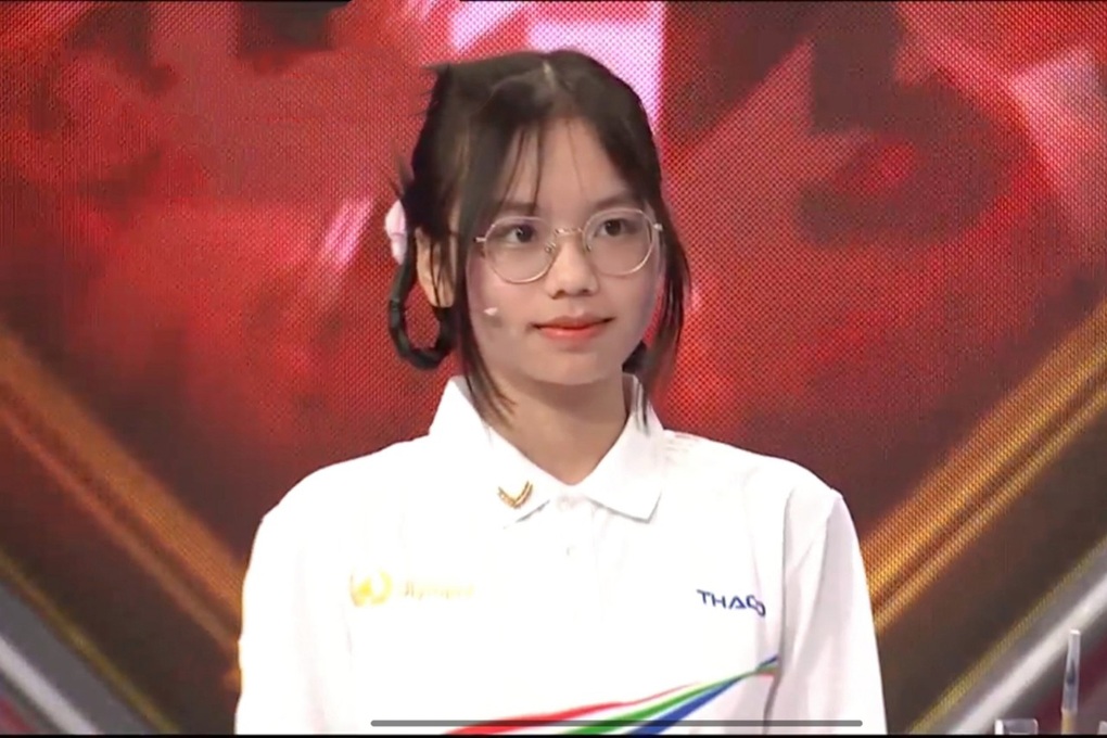 Nữ sinh đầu tiên đội vòng nguyệt quế Olympia 23: Bố mẹ nói mình tạm được - 1 Nữ sinh đầu tiên đội vòng nguyệt quế Olympia 23: Bố mẹ nói mình tạm được - 1