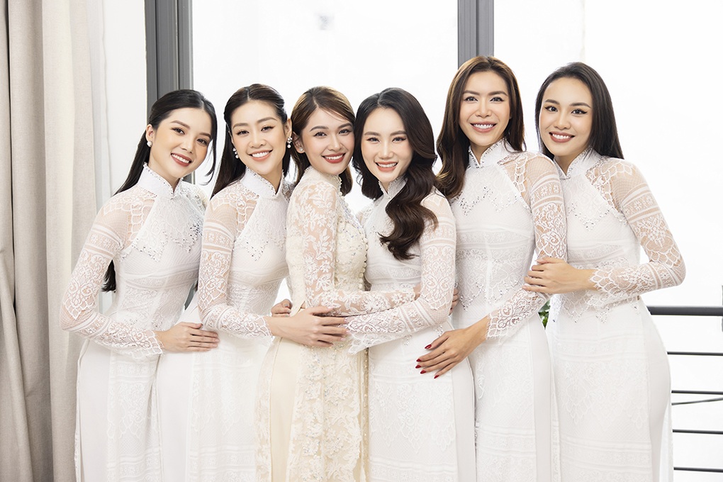 Lộ diện chồng doanh nhân của Á hậu Thùy Dung và dàn phù dâu toàn mỹ nhân - 5 Lộ diện chồng doanh nhân của Á hậu Thùy Dung và dàn phù dâu toàn mỹ nhân - 5