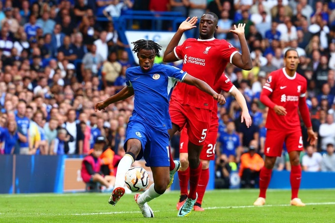 VAR từ chối hai bàn thắng, Liverpool chia điểm với Chelsea - 1