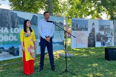 Ngoại giao văn hóa "phá băng" giữa mùa dịch