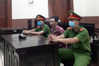 Tử hình kẻ phóng hỏa đốt mẹ con người tình