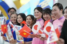 Nhiều người chọn nhầm điểm đến vì tên nhà ga ở cuối tuyến Metro số 1 TPHCM