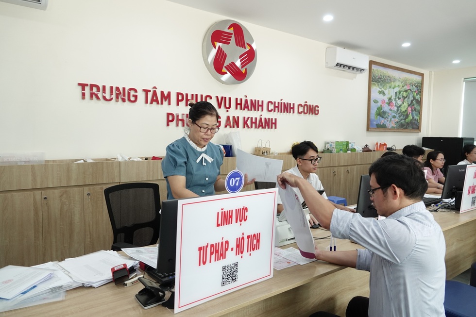 80 năm nỗ lực cải cách hành chính: Thành tựu thời kỳ đổi mới - 9 80 năm nỗ lực cải cách hành chính: Thành tựu thời kỳ đổi mới - 9