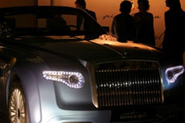 Xe hơi tại Hội chợ triệu phú Nga