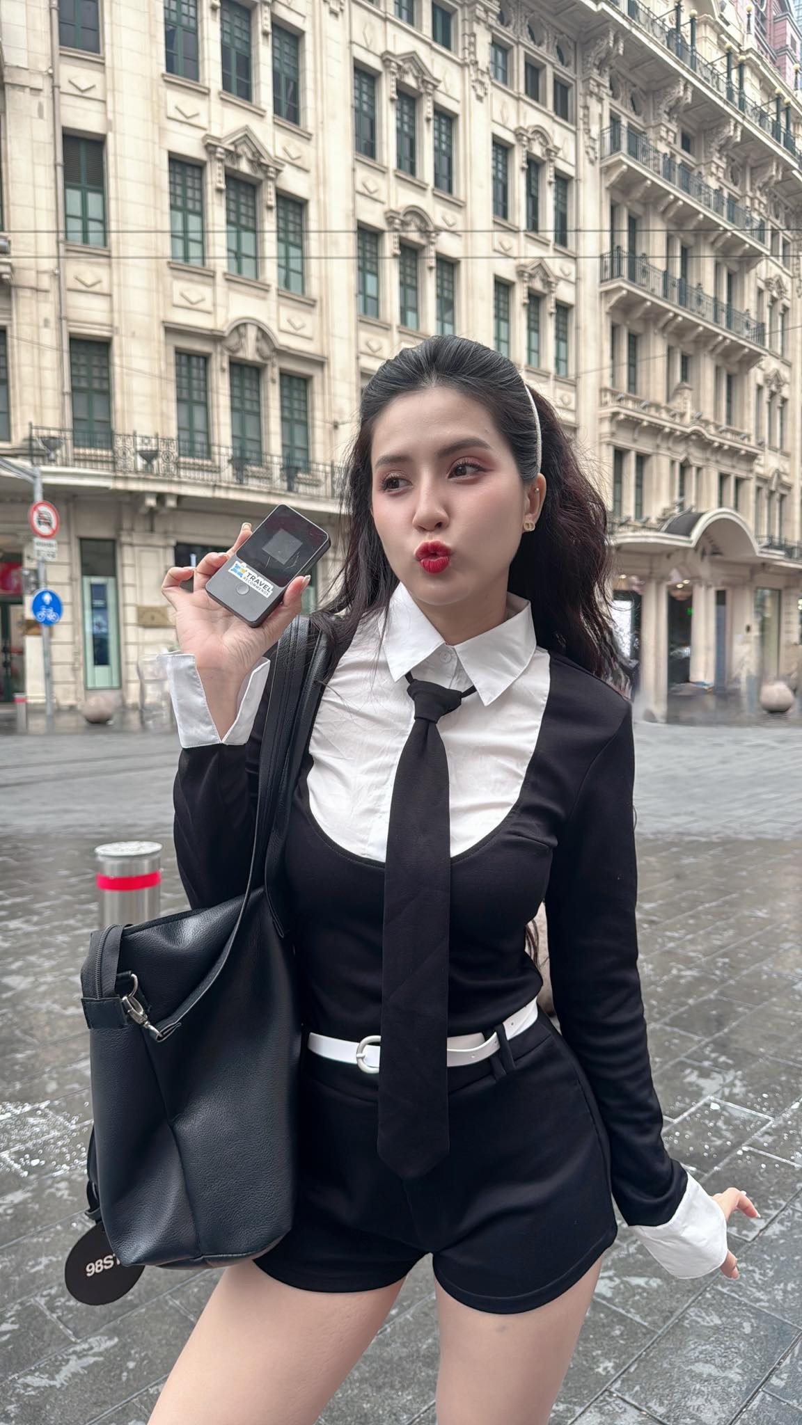 Thiên An tốt nghiệp đại học và tri ân gia đình