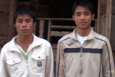 Hai mảnh đời bất hạnh mang dòng máu Việt - Lào