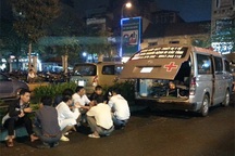 Hà Nội: Triệu tập 3 đối tượng đánh tài xế xe cứu thương tại cổng viện