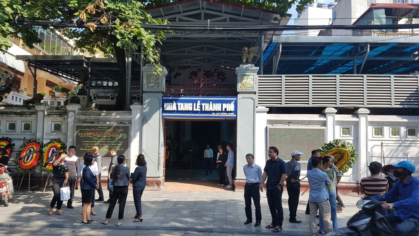 Thực hư về khuyến cáo người ốm, có bệnh kiêng đi đám ma - 1 Thực hư về khuyến cáo người ốm, có bệnh kiêng đi đám ma - 1