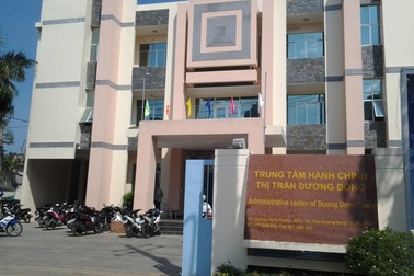 Vụ doanh nghiệp "cướp" đường công cộng: Người dân tố cáo chủ tịch thị trấn!