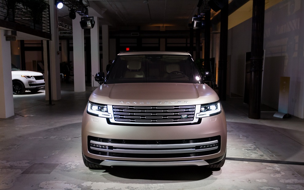 Range Rover 2022 dùng động cơ BMW V8, có bản 7 chỗ - 4 Range Rover 2022 dùng động cơ BMW V8, có bản 7 chỗ - 4