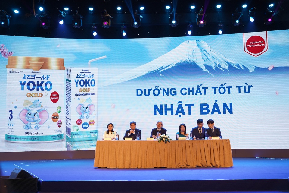Vinamilk tự hào ứng dụng dưỡng chất tốt từ Nhật Bản vào sản phẩm siêu cao cấp Vinamilk Yoko Gold - 1 Vinamilk tự hào ứng dụng dưỡng chất tốt từ Nhật Bản vào sản phẩm siêu cao cấp Vinamilk Yoko Gold - 1