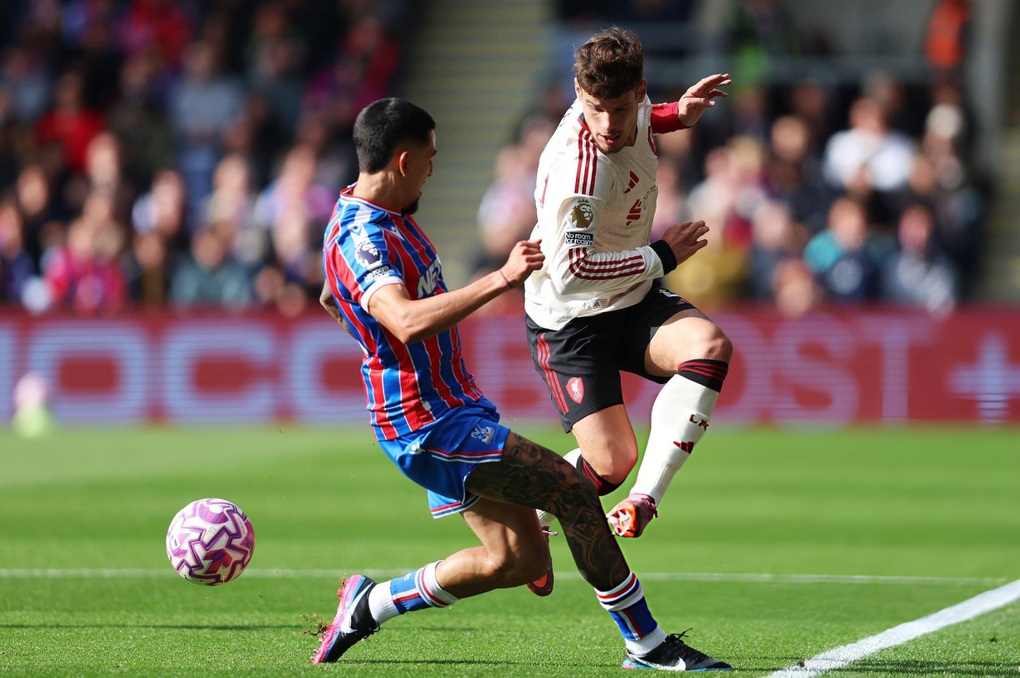 Liverpool bất ngờ gục ngã trên sân Crystal Palace - 1 Liverpool bất ngờ gục ngã trên sân Crystal Palace - 1