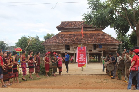 Tết đoàn viên của “làng 3 nước” trên ngã ba biên giới