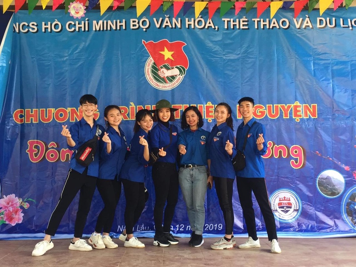 Nữ đại sứ nghề 8X: Vẽ đường kiếm tiền bằng nghề cho sinh viên - 2 Nữ đại sứ nghề 8X: Vẽ đường kiếm tiền bằng nghề cho sinh viên - 2