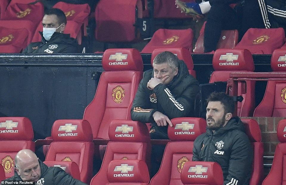 Những khoảnh khắc Man City quật ngã Man Utd tại Old Trafford - 12 Những khoảnh khắc Man City quật ngã Man Utd tại Old Trafford - 12