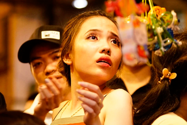 "Ngạt thở" ở phố đèn lồng trước đêm Trung thu