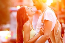 Để dễ dàng quên đi người cũ