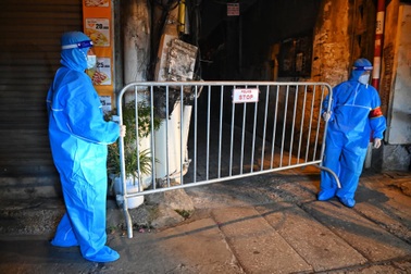 Hà Nội dỡ phong tỏa phường Chương Dương, thu hẹp vùng cách ly 2 ổ dịch