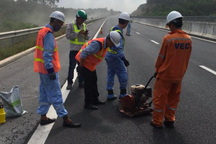 Cao tốc Đà Nẵng - Quảng Ngãi hư hỏng do thi công kém chất lượng!