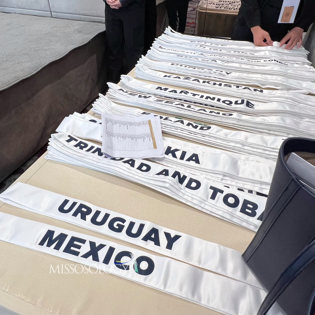 Căng thẳng tại Hoa hậu Hoàn vũ 2025: Nhiều thí sinh bức xúc bỏ về - 3 Căng thẳng tại Hoa hậu Hoàn vũ 2025: Nhiều thí sinh bức xúc bỏ về - 3