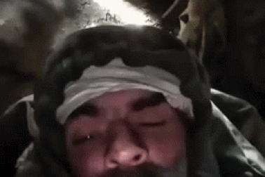 Lính Nga sống sót cả tháng ngay trước mũi binh sĩ Ukraine