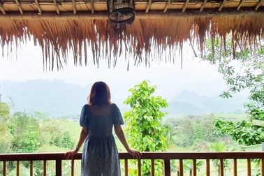 "Chia tay" giám đốc, nữ trợ lý đi làm bảo vệ lương 5 triệu đồng/tháng