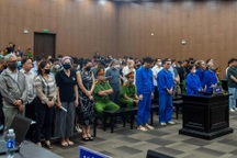 Loạt cựu quan chức, doanh nhân hầu tòa trong vụ đánh bạc 2.600 tỷ đồng