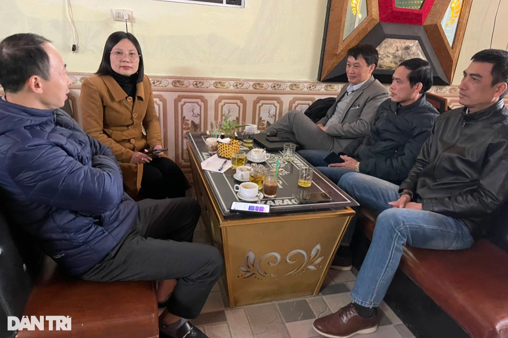 Đã chi trả tiền cho các giáo viên nguy cơ bị cắt lương ở Nghệ An - 1 Đã chi trả tiền cho các giáo viên nguy cơ bị cắt lương ở Nghệ An - 1